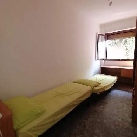 Casa Vacanze * 알라시오