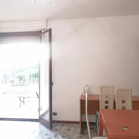 Casa Vacanze 알라시오